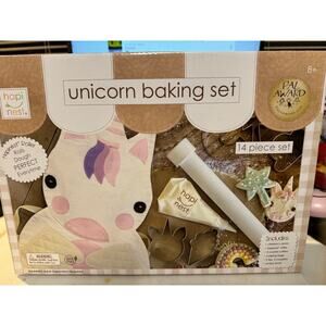 New Sealed Hapinest 14 Piece Unicorn Baking Set